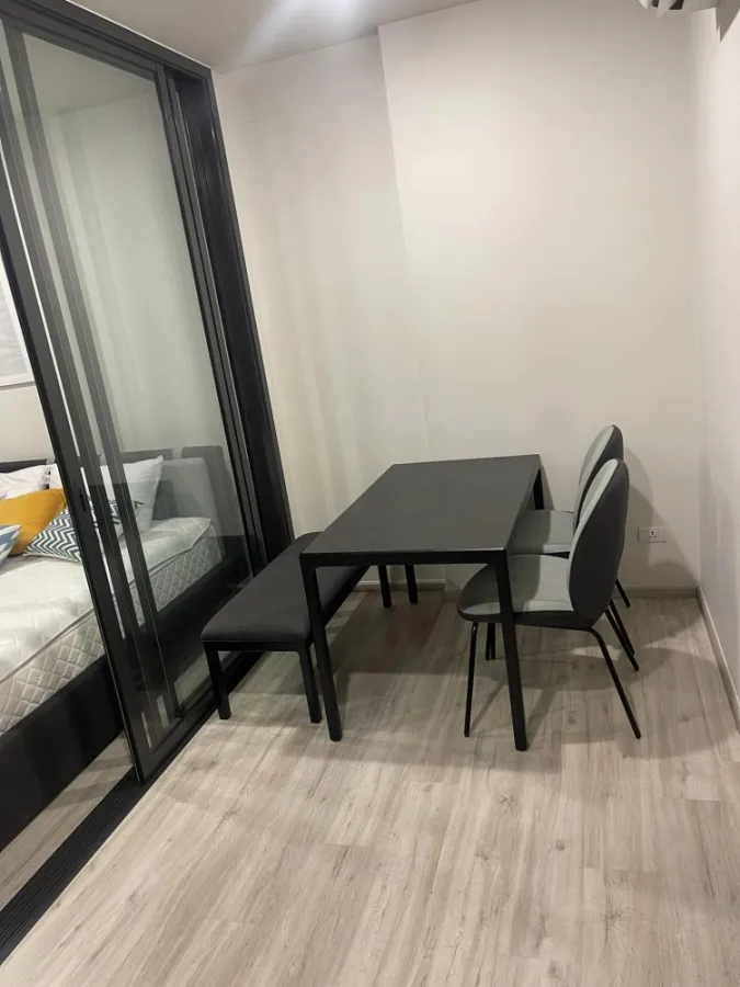 For sale XT HUAIKHWANG 1 bedroom, 1 bathroom, 10th floor, good height, good price, reserve now.