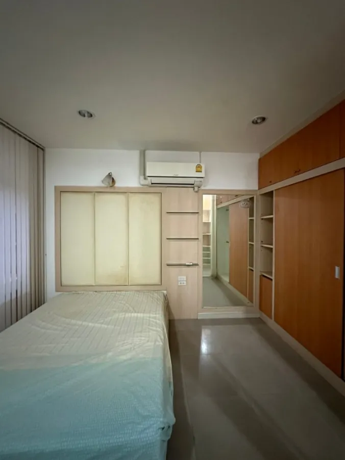 ขายคอนโด Aree Place ห้องกว้างขวาง มาพร้อมพื้นที่ใช้สอยคุ้ม แถมราคาดีสุด ต้องซื้อเลย