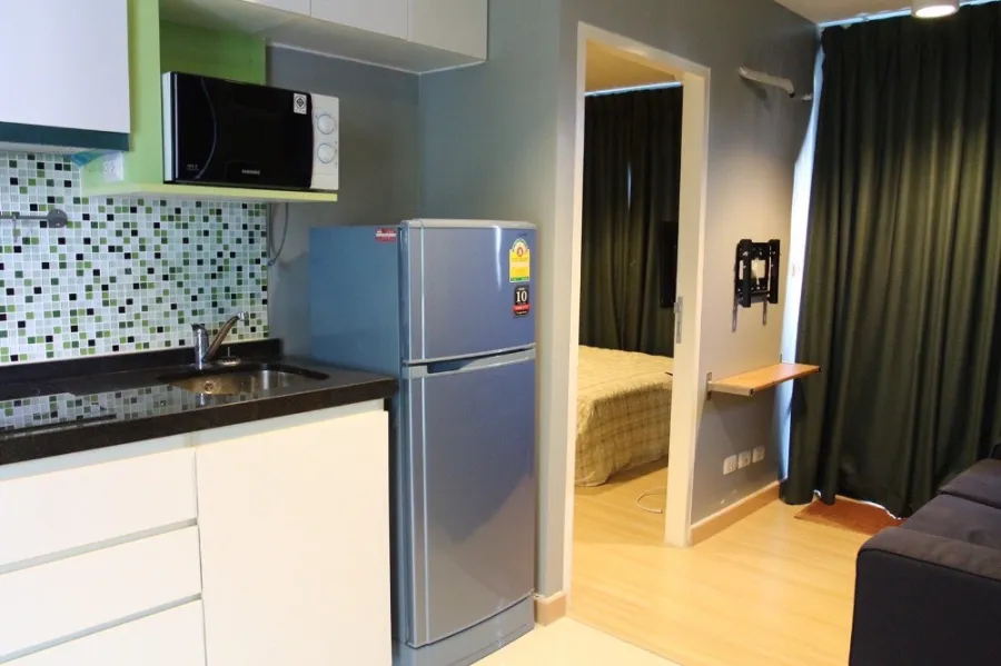 ขาย / เช่า ชาโตว์ อิน ทาวน์ พหลโยธิน 32 ชั้น 3 ห้องมุม ห้องสวย แต่งครบ จองเลยจ้า อย่ารอช้า ด่วนๆ