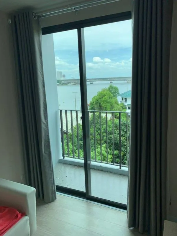 ปล่อยขาย Metro Luxe Riverfront นนทบุรี วิวห้องมองออกเห็นแม่น้ำ ตื่นเช้ามาสะดุดตากับบรรยาการธรรมชาติ