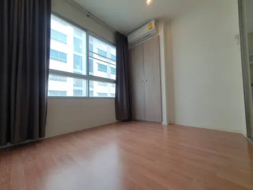 Condo for sale, Lumpini Ville On Nut-Phatthanakan, empty room, 4th floor, Building B, reserve first, own first. images