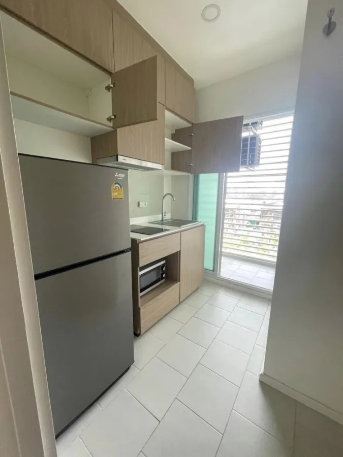 ขาย/เช่า เดอ ลาพีส จรัญ 81 ห้องกั้นเป็นสัดส่วนชัดเจน ตูเสื้อผ้า built-in อย่าพลาดเป็นเจ้าของ!!