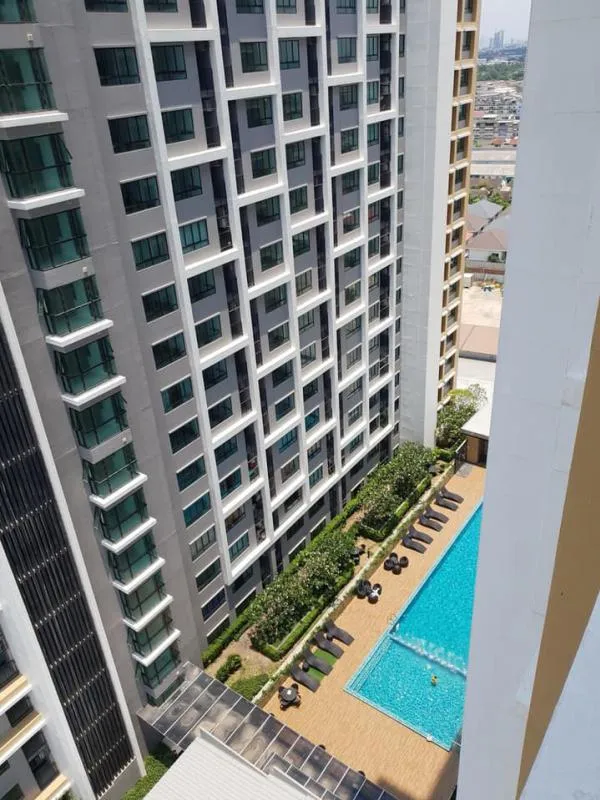 ให้เช่า J condo สาทร - กัลปพฤกษ์ ใกล้ BTS บางแค เฟอร์ครบตกแต่งพร้อมเข้าอยู่ ชั้นสูงลมดีรีบเลยยย !!