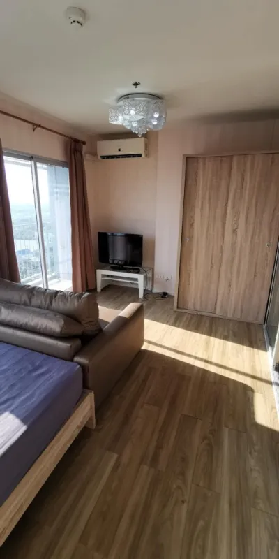 ขาย ISSI Condo Suksawat ชั้น 14 ได้วิวแม่น้ำเจ้าพระยา ห้องตกแต่งครบ โซฟาเบดนั่งสบายมาก จองเลย