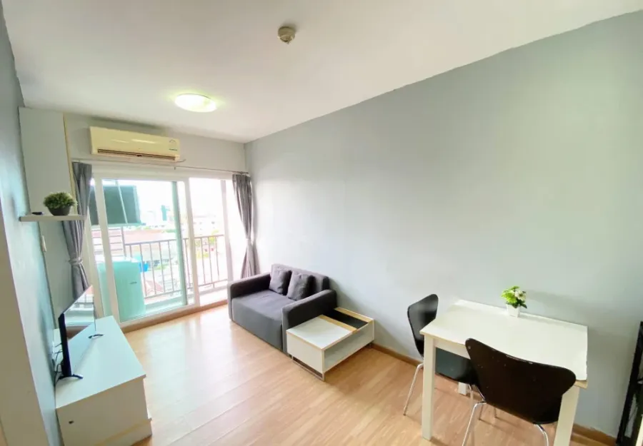 ให้เช่า The Trust Condo Central Pattaya 1 ห้องนอน 1 ห้องน้ำ มาพร้อมเฟอร์ครบครัน หิ้วกระเป๋าเข้าอยู่ได้เลยจ้า