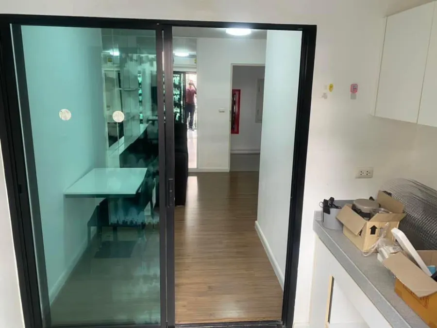 ขาย I Condo Sukhumvit 105 ห้องตกแต่งครบครัน เตียงกว้าง นอนสบาย ของแถมเพียบ จองด่วนๆ