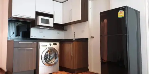 ขายคอนโด พรอม พหลโยธิน 2 ห้องมุม วิวสวนสวย อย่าช้า จองเลย !!