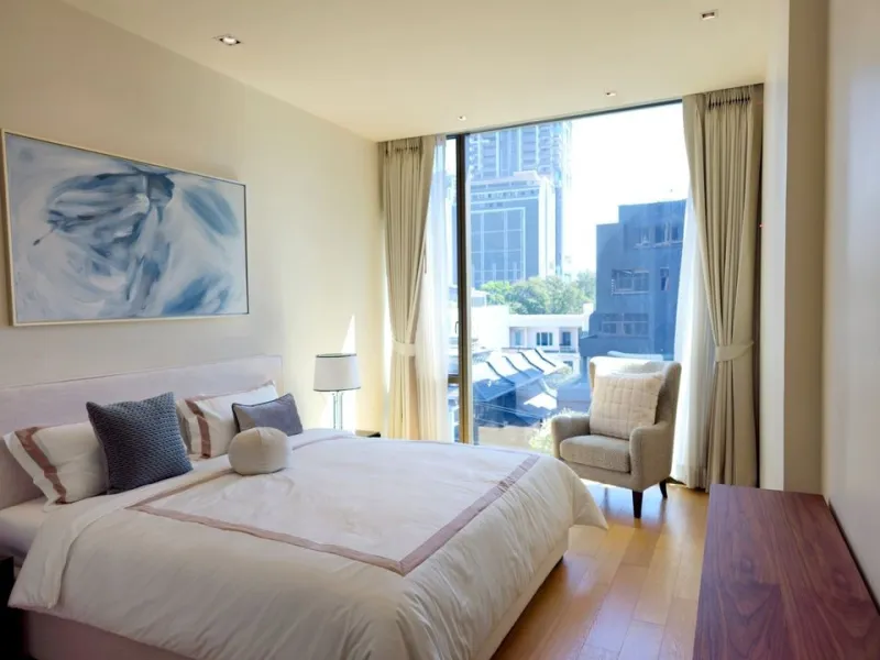 ขาย ให้เช่า คอนโด 28 ชิดลม ตกแต่งบิ้วอิน ระเบียงบานพับ กว้าง จองก่อน ได้อยู่ก่อนเลยจ้า