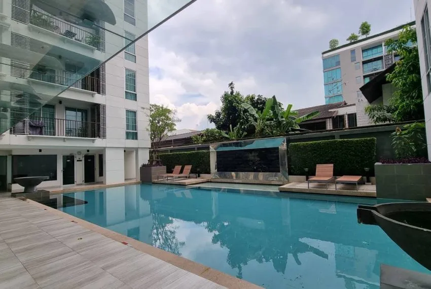 Condo for rent, Maestro 39, fully furnished and electrical appliances, convenient transportation, good location, near the BTS
