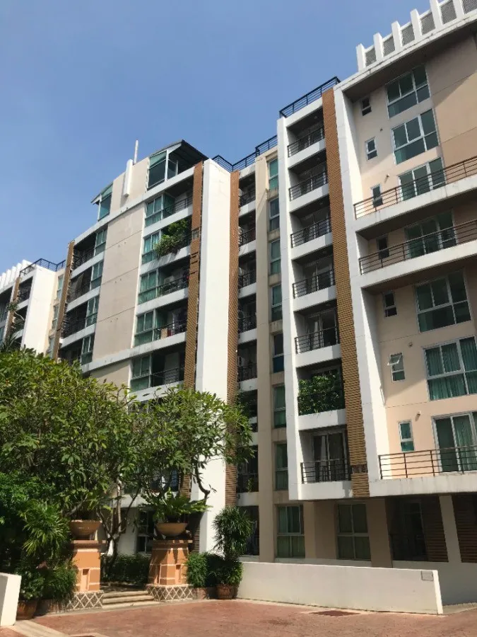 ขาย Resorta Yen-akat ห้องกว้าง อยู่สบาย มาพร้อมการตกแต่งที่ครบครัน รีบจองเลย อย่ารอช้า