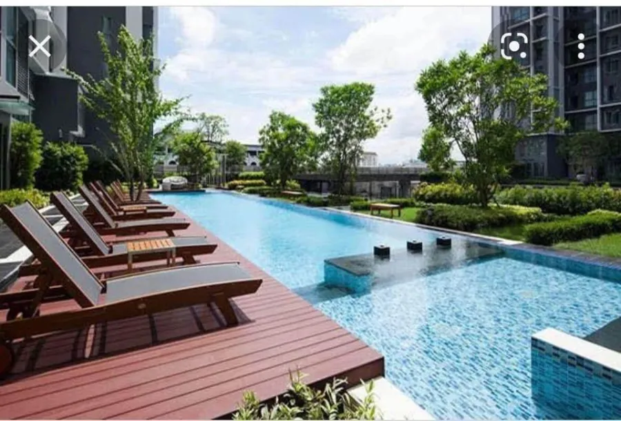 ขาย ให้เช่า ไอดีโอ โมบิ สุขุมวิท 1 ห้องนอน 1 ห้องน้ำ วิวสระว่ายน้ำ อย่ามั่วแต่มอง รีบจองเลยจ้า
