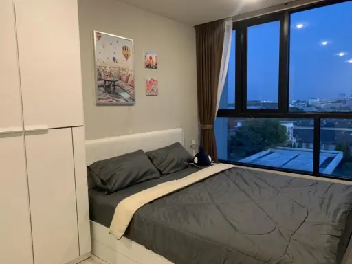 For rent: The Cube Pracha Uthit. Beautiful view, beautiful corner, very private. The wind blows in front of the room and behind the room. It's airy an images