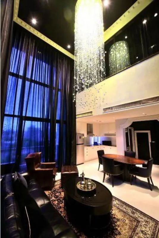 For rent / sale the emporio place beautiful room with class High-end furniture, full of beautiful views, don't look at it for a long time, hurry and grab it.