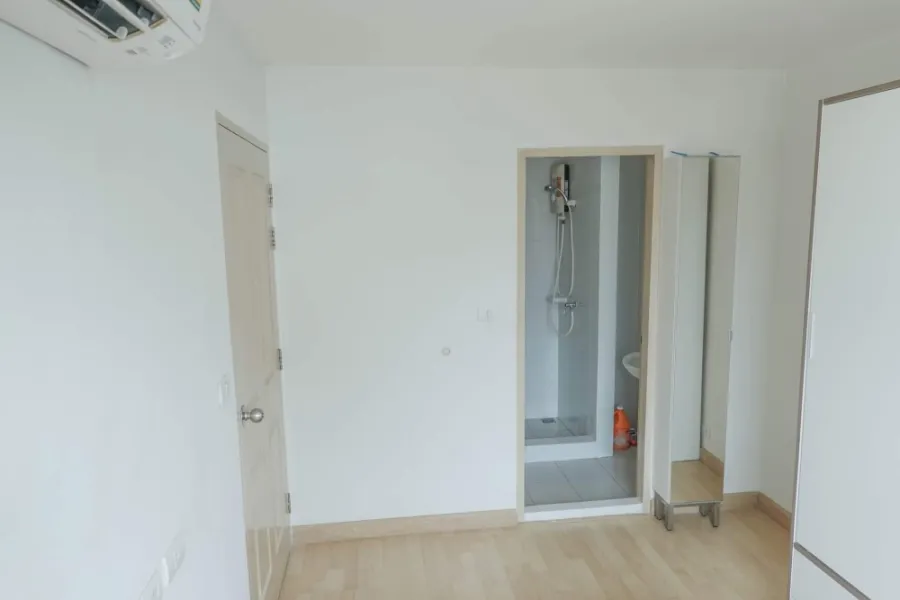 For rent or sale, Lipp Ramkhamhaeng 43/1, north balcony, ready to move in. Don't wait.