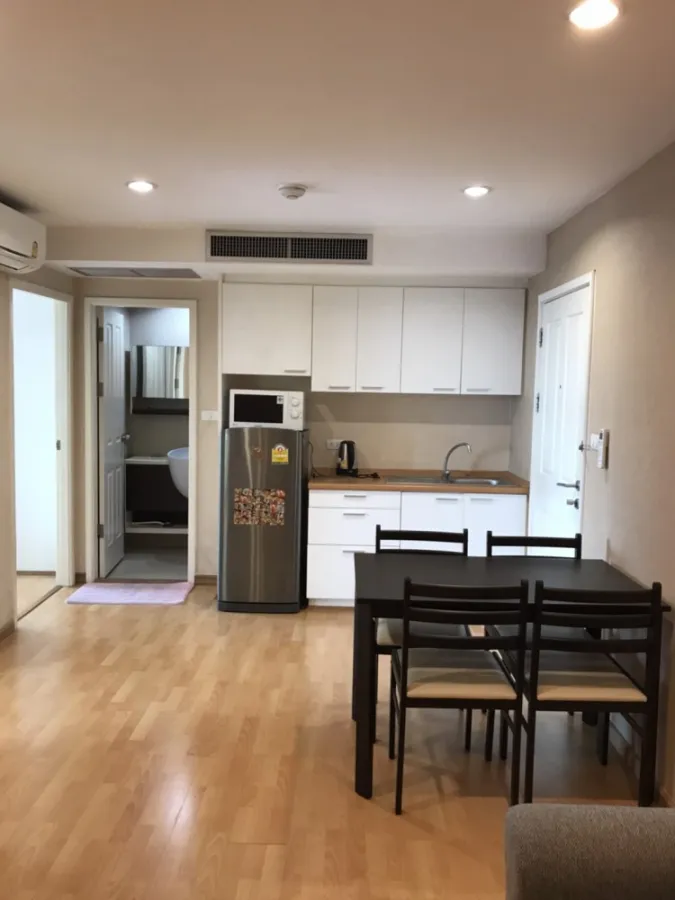 For sale urgently!! Condo The Inspire Place Abac Rama 9, beautiful room, high floor, good location, don't hesitate, book now!!