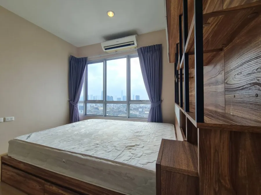 For rent, Motive Condo Sathorn - Wongwian Yai, 22nd floor, good view, nice decorated room. Fully furnished, reserve now