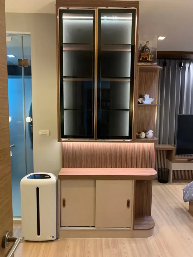 For sale, for rent, Rhythm Phahon-Ari, modern style decorated room, 22nd floor, very beautiful view, come and reserve it now.