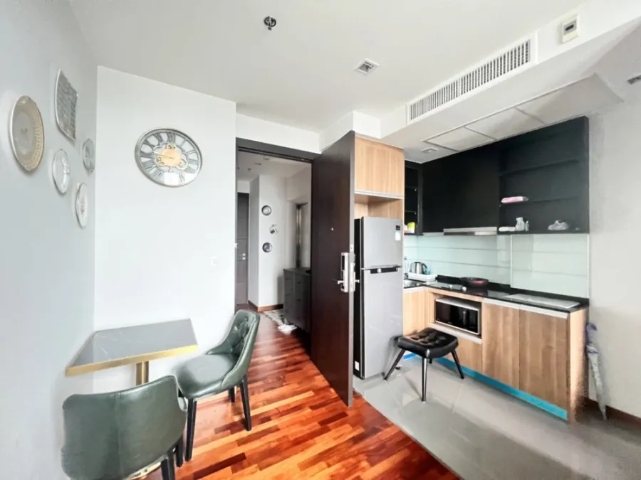 Condo for rent: Wish Signature Midtown Siam, high floor, fully furnished Private elevator to the room, don't miss it!!