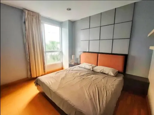 ให้เช่า!! คอนโด ดิ แอดเดรส สุขุมวิท 42 ชั้น 4 ตึก A ห้องสวย เฟอร์ฺนิเจอร์ครบ รีบจองเลย!!