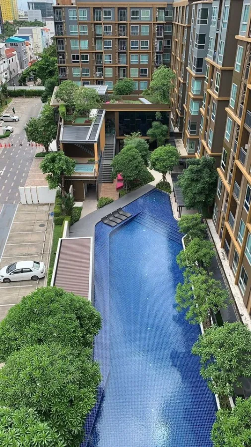 Condo for sale, Metro Luxe Kaset, nice room, good size, proportional, 8th floor, pool view, great price, book now.