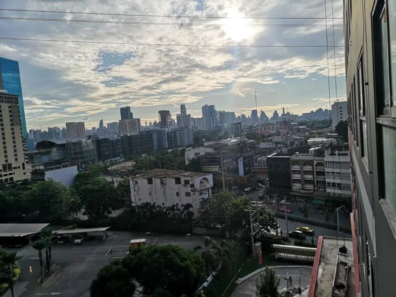 ให้เช่า Condo The Privacy พระราม 9 วิวเมือง ส่วนกลางจัดเต็มตกแต่งเรียบร้อยแล้ว พร้อมเข้าอยู่ได้ทันที