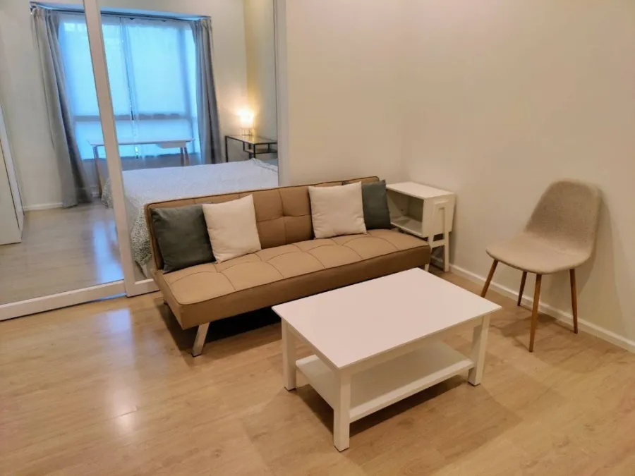 Urgent sale!! S One Rama 9, 2nd floor, Building B, fully furnished, good price, ready to pack your bags and move in!!