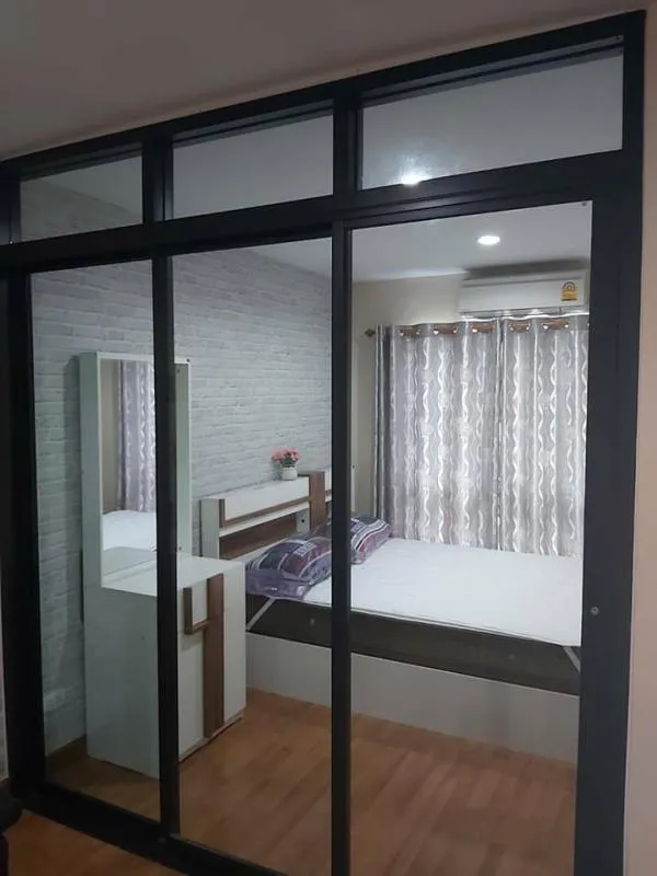 ห้องสวยมาแล้วจ้า ให้เช่า รีเจ้นท์ โฮม 18 แจ้งวัฒนะ-หลักสี่ ห้องกั้นเป็นสัดส่วน ผนังติดวอล จองเลย