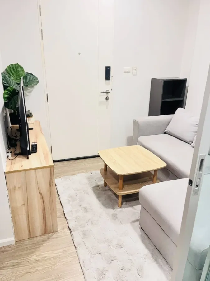 For rent Happy Condo Donmuang The Terminal, separate rooms, great price, come and reserve now, don't miss out.