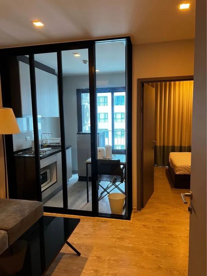 For sale: The Base Pattaya Central (Pattaya Central) fully furnished, balcony with good ventilation and clear view, book now!