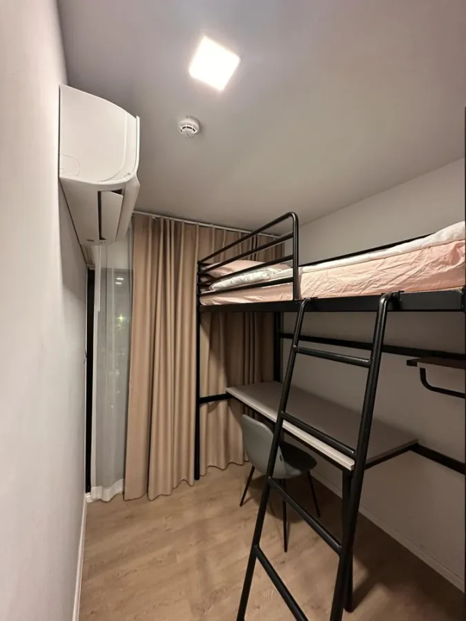 For rent, Kave TU, fully furnished, ready to move in, big screen TV, watching movies. The room came very quickly. Hurry up to reserve now. Hurry up.