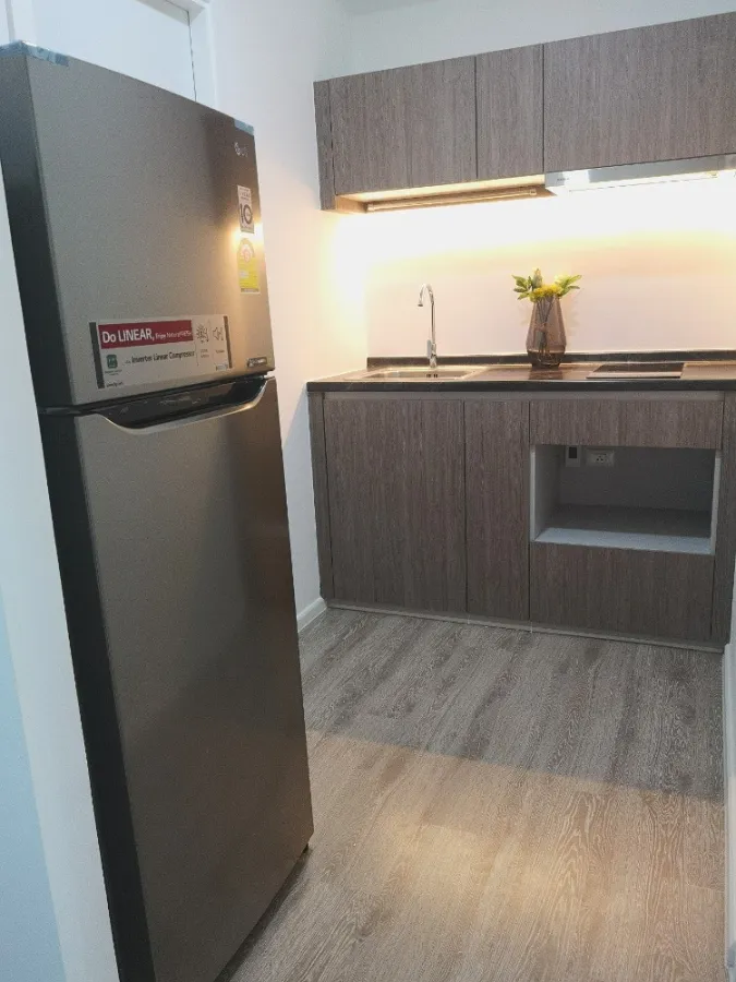 For rent, Kensington Sukhumvit-Theparak, 14th floor, fully furnished and electrical appliances. Book now.