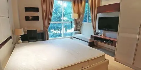 ให้เช่า ดิ แอดเดรส ปทุมวัน ห้องกว้าง วิวสวน สิ่งอำนวยความสะดวกครบครัน มาแต่ตัวเข้าอยู่ได้เลยจ้า