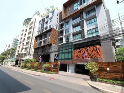 Rende Sukhumvit 23