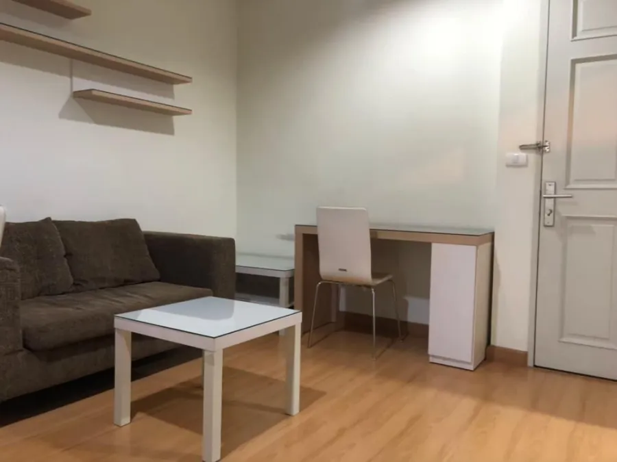 For rent!! Condo Life at Ratchada-Sutthisan, 12th floor, new room, fully furnished, definitely in this room!!