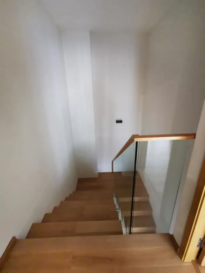 ขาย/เช่า วอน นภา สุขุมวิท 38 Duplex 2 ห้องนอน รีโนเวทใหม่ พร้อมอยู่ เดินทางสะดวก พลาดไม่ได้แล้ว!!