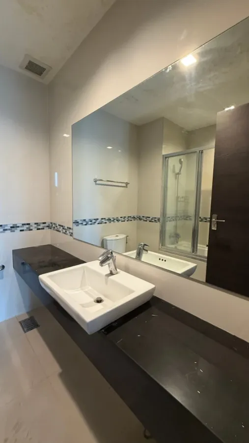 Selling IDEO Q Phayathai, 30th floor. High floor with great view. Interested in owning one? Book now!