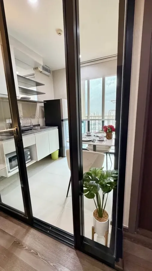 Condo for rent: The Base Park West Sukhumvit 77. Beautifully decorated unit with full furnishings, ready to move in. Book now!