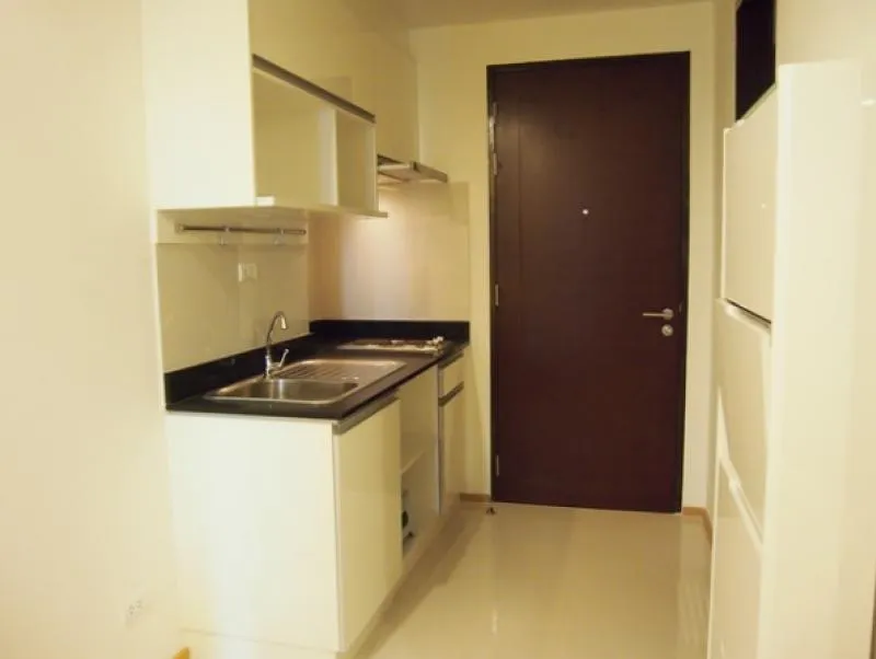 For rent, Abstracts Phahonyothin Park, fully furnished room, Index set, large wardrobe, great value