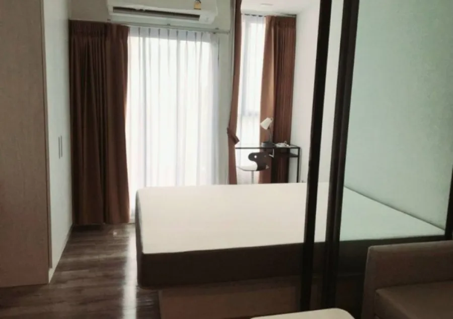 ให้เช่า Atmoz Chaengwattana ห้องสวย วิวสระว่ายน้ำ เครื่องใช้ไฟฟ้าครบ พร้อมเข้าอยู่มาก ไม่จองพลาดสุดๆ