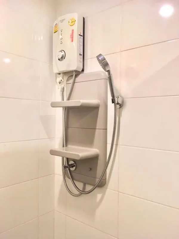 Condo for rent: Aspire Rama9 Tell me about this room and you will regret it.