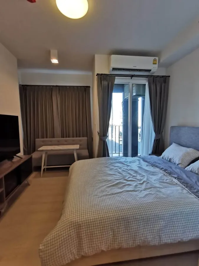 For rent Chapter One Eco Ratchada-Huai Khwang ห้องมุมมีความเป็นส่วนตัว ราคาอย่างคุ้ม จองเลย