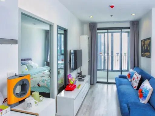 ห้องแต่งไว้พร้อมอยู่ ห้องสวยแต่โทนสดใส บอกเลยไม่มีเเล้วนะ เช่าเลย! คอนโด ไอดีโอ โมบิ พระราม 9 images