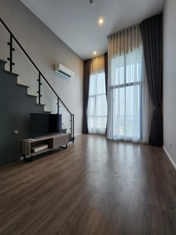 Rent The Origin Phahon - Saphan Mai, Nice Duplex Room Complete electrical appliances, special price, hurry up to reserve