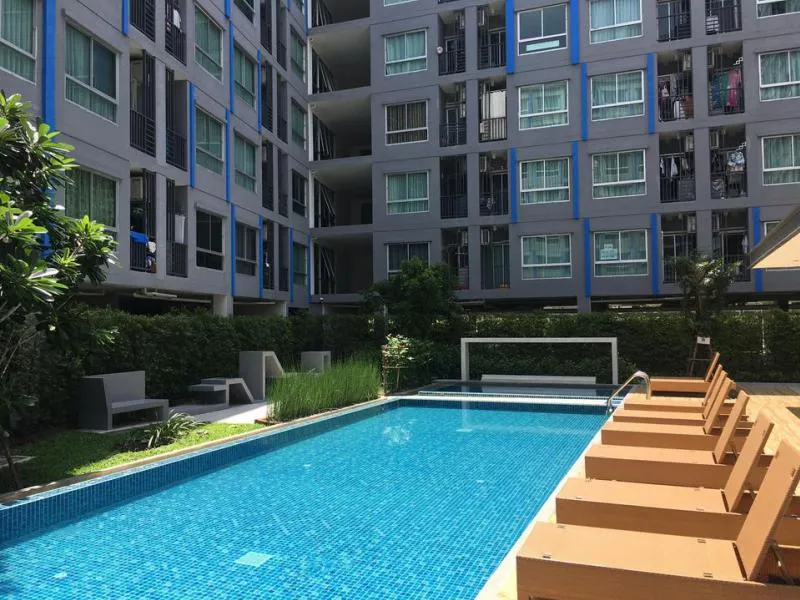 Urgent sale !! Condo The Kith Sukhumvit 113, beautiful room, convenient transportation, pool view, don't wait !!