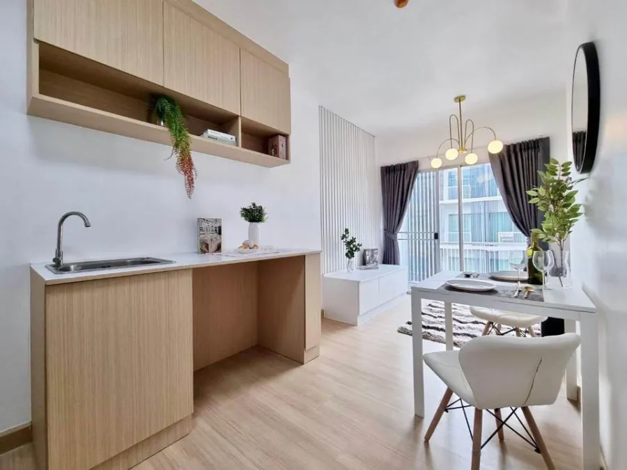 ขาย คอนโด A space Me สุขุมวิท 77 ห้อวตกแต่งสวยสุดปัง Interior บิ้วอินไม้ทั้งห้อง สนใจรีบจองเลยจร้า