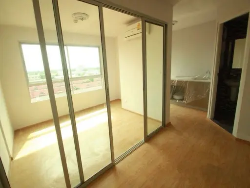 Sell / rent D condo Rattanathibet, empty room, good price, decorate the room as you wish. If you find this, you need to reserve it.