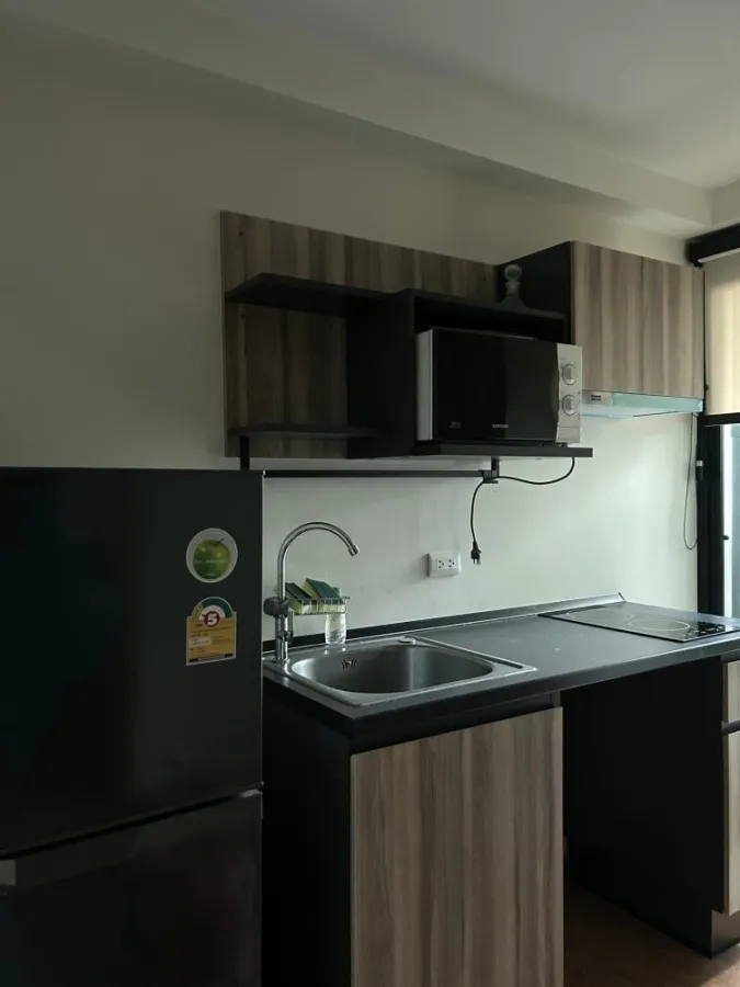 For rent, Arise Ratchada 19, 2nd floor, separated room. Comes with complete decorations. Book now, don't miss out.