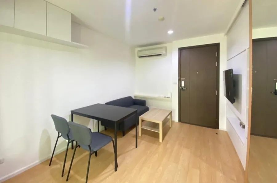 ขาย ริทึ่ม สาทร – นราธิวาส ​ชั้น​ 12A ห้องกว้าง น่าอยู่ มาพร้อมการตกแต่งที่ครบครัน ซื้อเลย ห้ามพลาด
