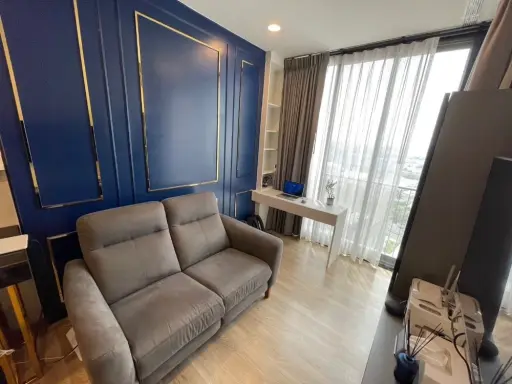 For rent: Oka Haus Sukhumvit 36, 19th floor, nice room, fully furnished, reserve now, don't miss out, hurry!