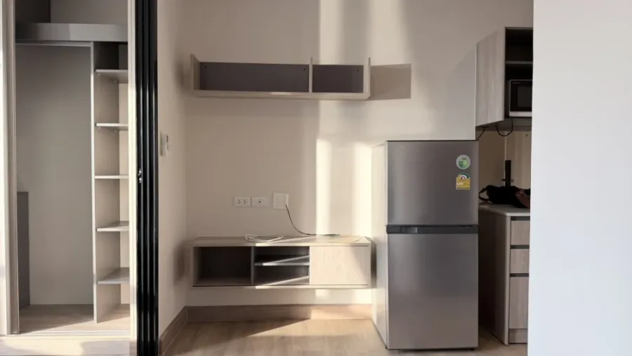 ให้เช่า The Indeed Condo Amata ห้องชั้น 8 เฟอร์นิเจอร์และสิ่งอำนวยความสะดวกครบ รีบจองด่วนๆเลย